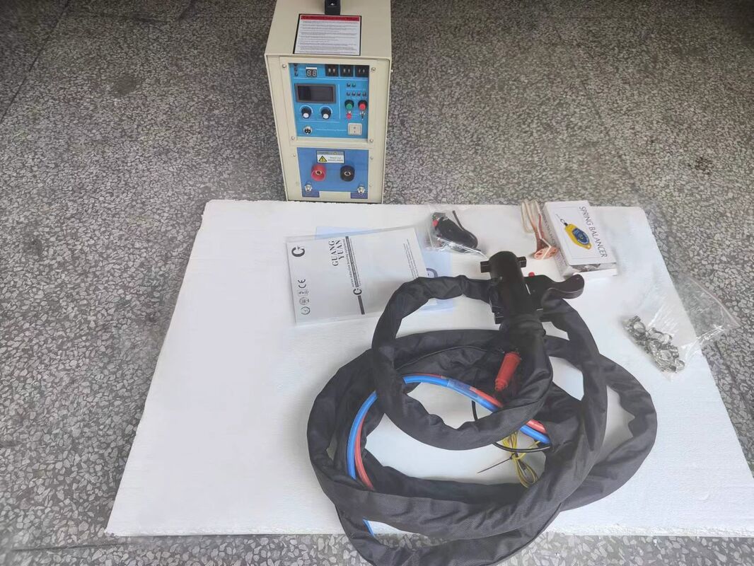Portatif Yüksek Frekanslı İndüksiyon Isıtma Makinesi 15KW 200-600A Elektrik Test Seti için Yüklü Isıtıcı