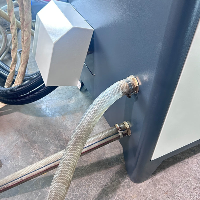 Profesyonel 100KW Yüksek Frekanslı İndüksiyon Isıtıcı Çelik Boru Yatay kaynak hattı CE